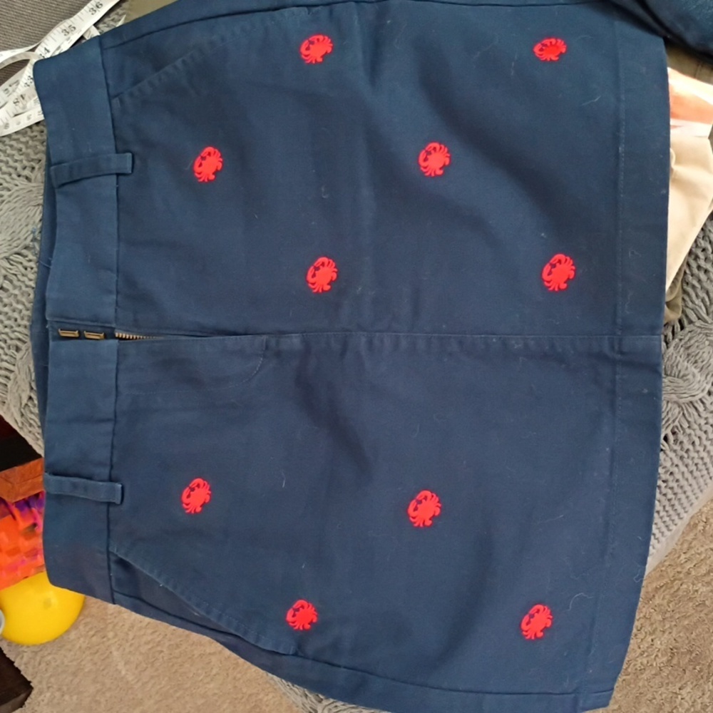 Vineyard Vines Navy Skirt with Red Crab Embroidery